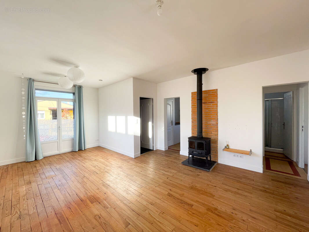 Maison à LE PASSAGE