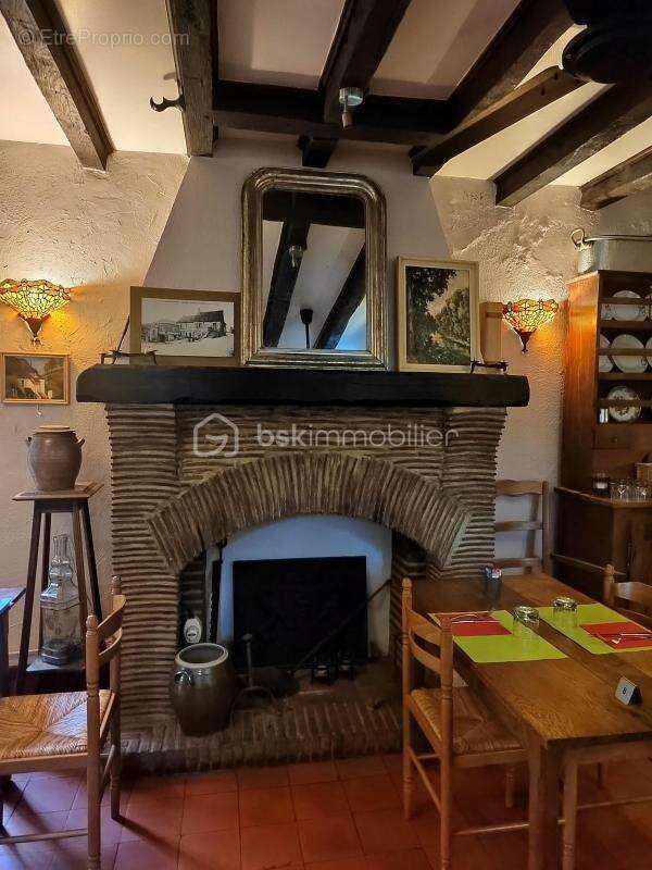 Commerce à ARGENTON-SUR-CREUSE