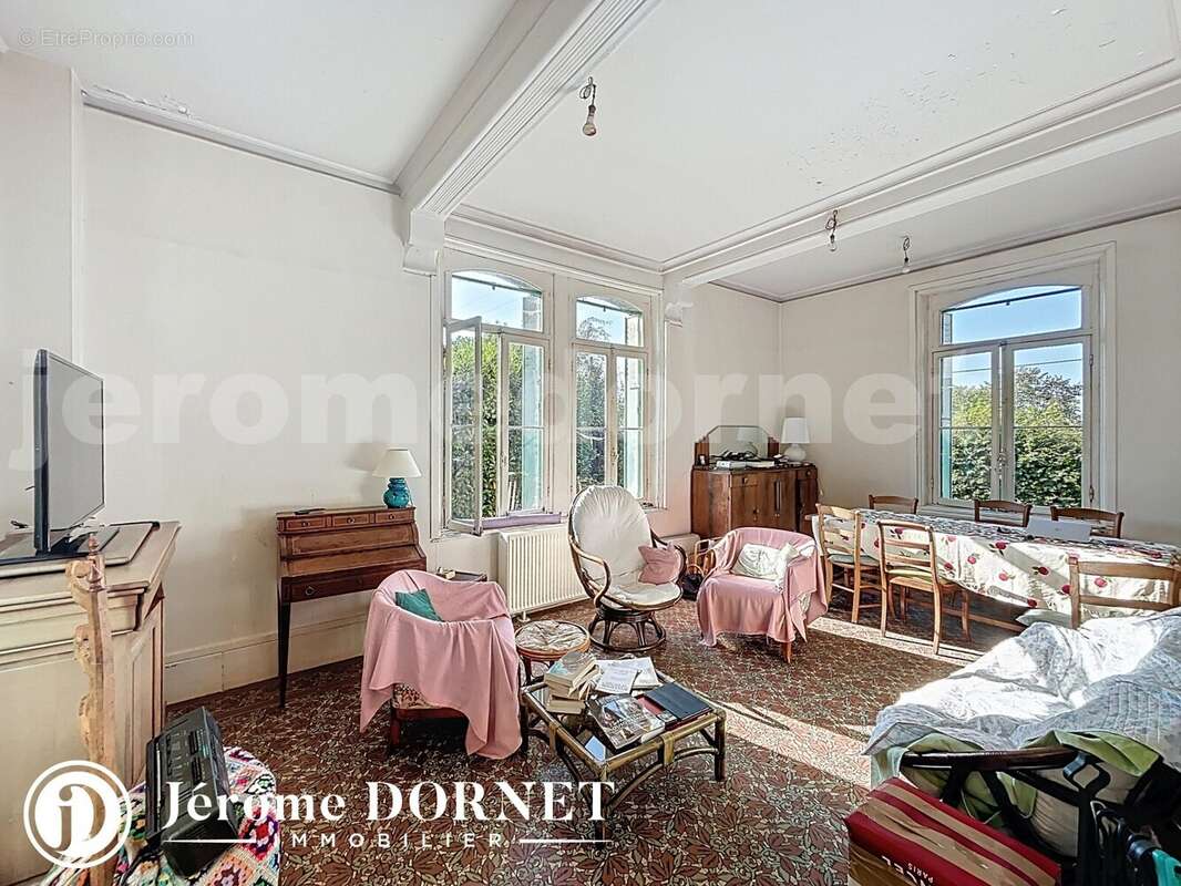 av_00001 - Maison à AUMALE