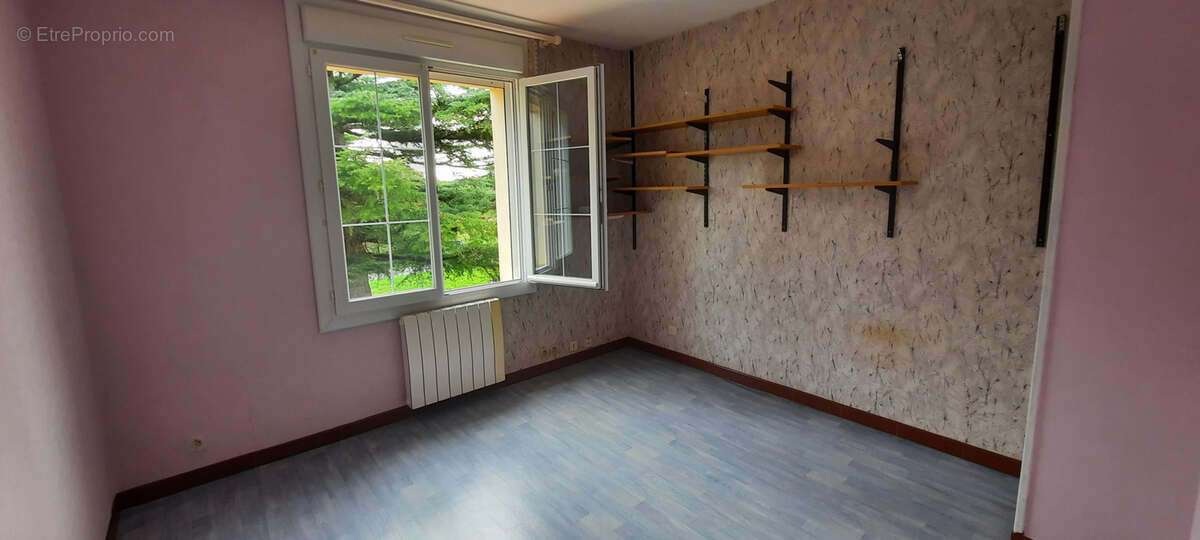 Maison à XANTON-CHASSENON