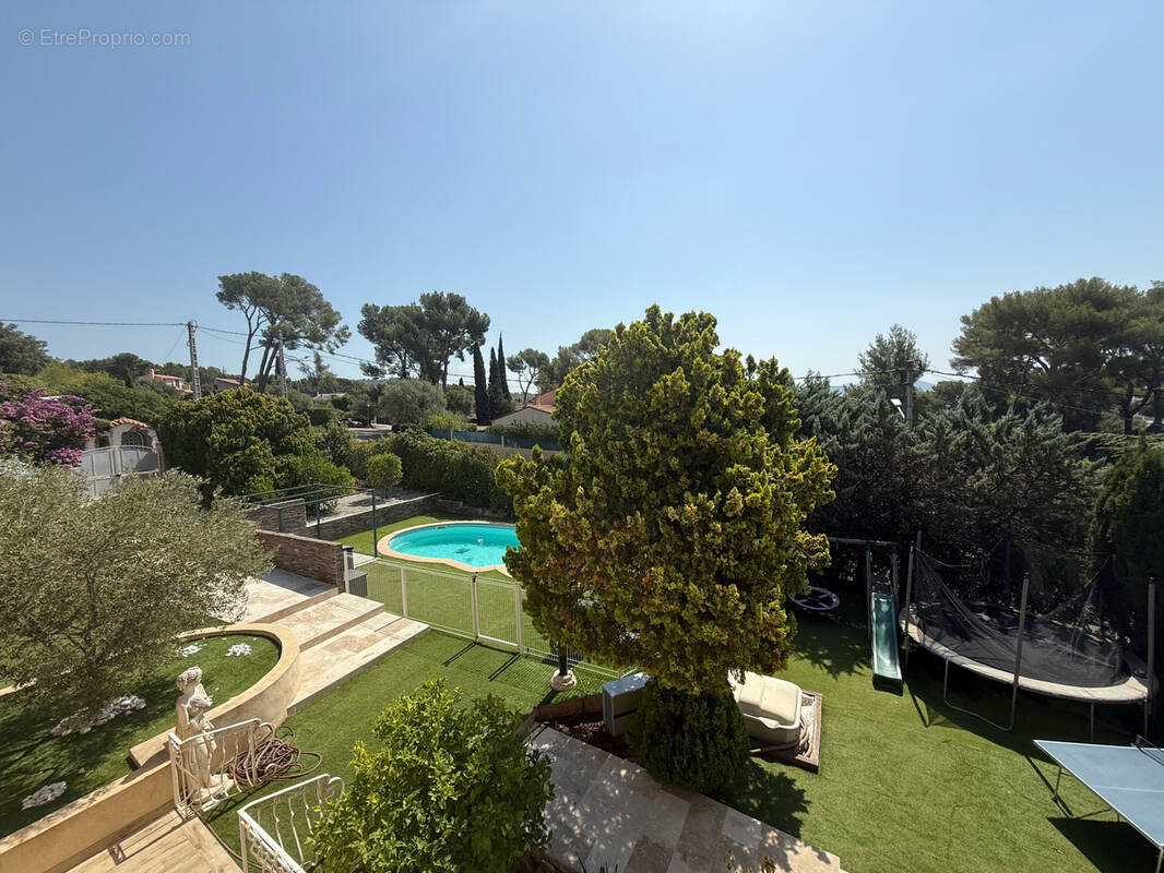 Maison à LA VALETTE-DU-VAR