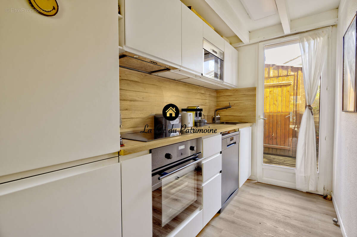 Maison à VENDAYS-MONTALIVET