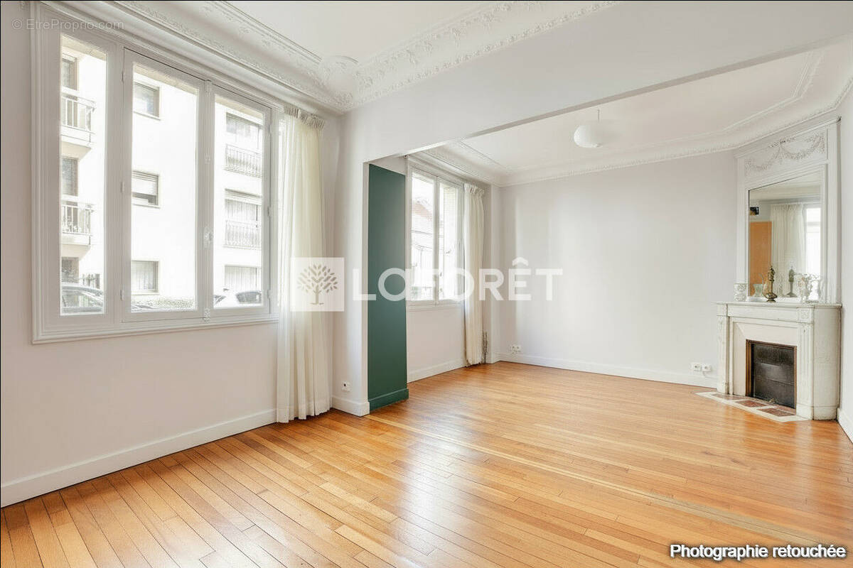 Appartement à PARIS-15E