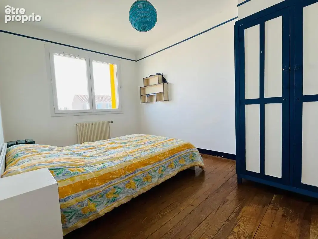 Maison familiale avec piscine et garage à proximité de la mer et des commerces - photo 5