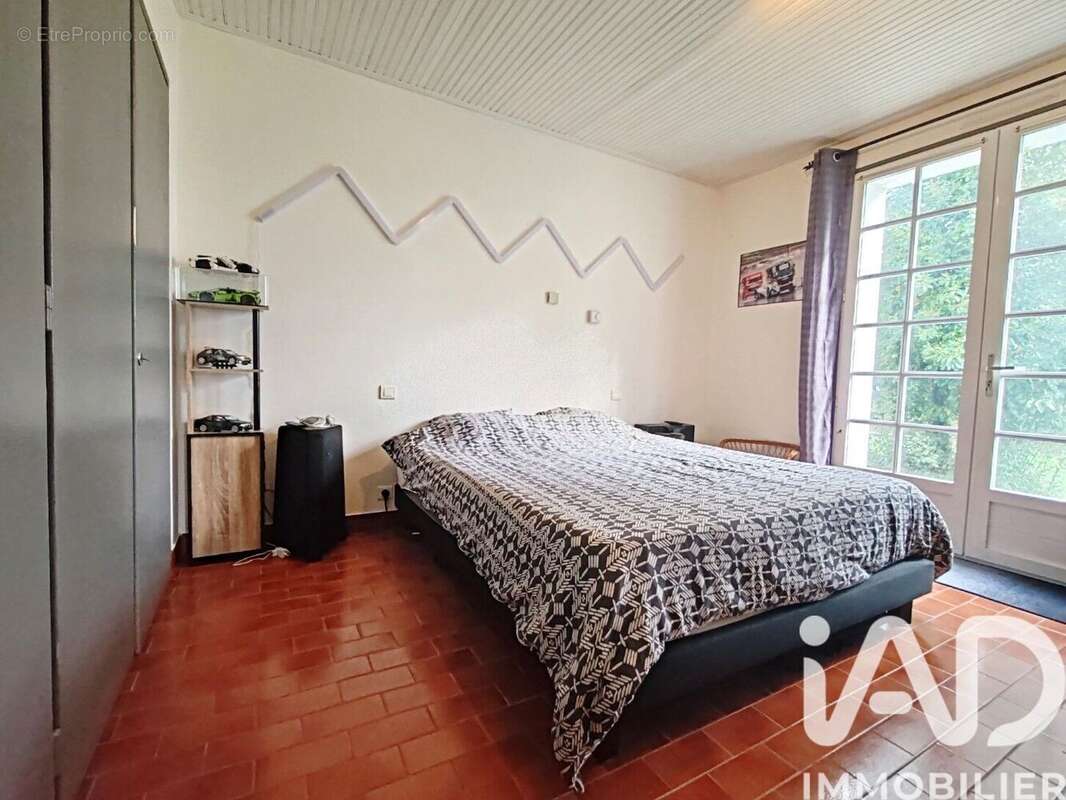 Photo 8 - Maison à LE PERRIER