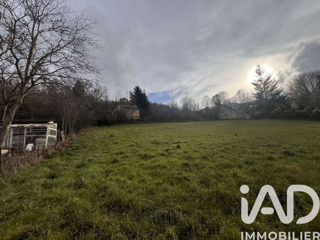 Photo 5 - Terrain à SAINT-JEAN-DU-BRUEL