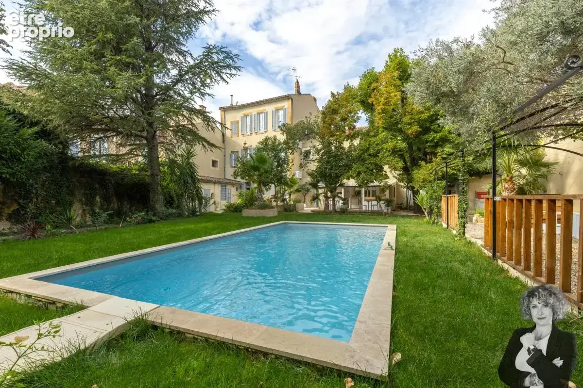 Photo Commerce à Salon-De-Provence au prix de 1 400 000€