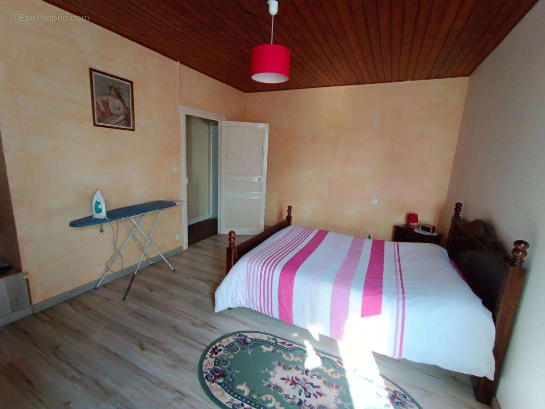 Maison à LA TAILLEE