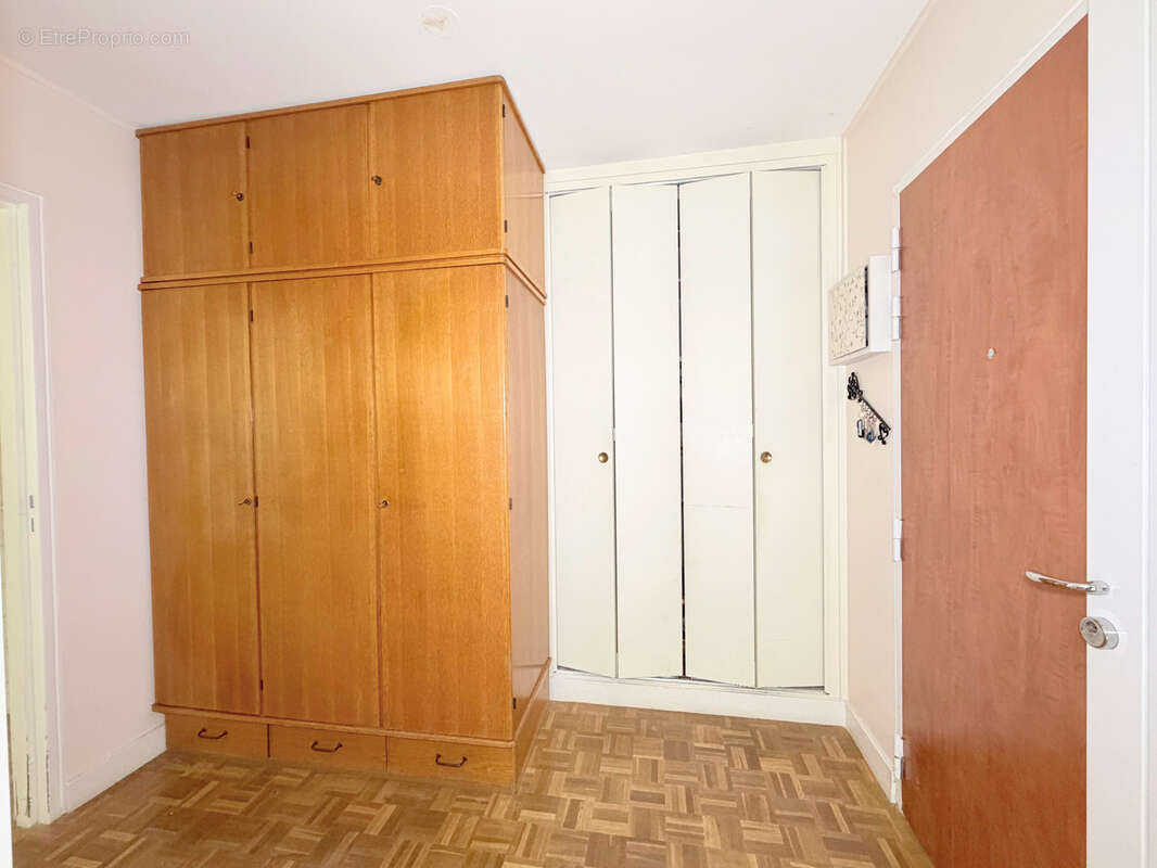 Appartement à RUEIL-MALMAISON