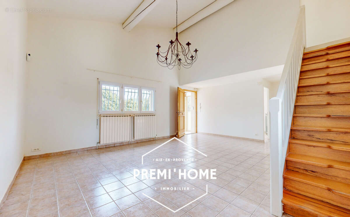 Maison t7 env. 175 m2 avec piscine aureille - photo 10