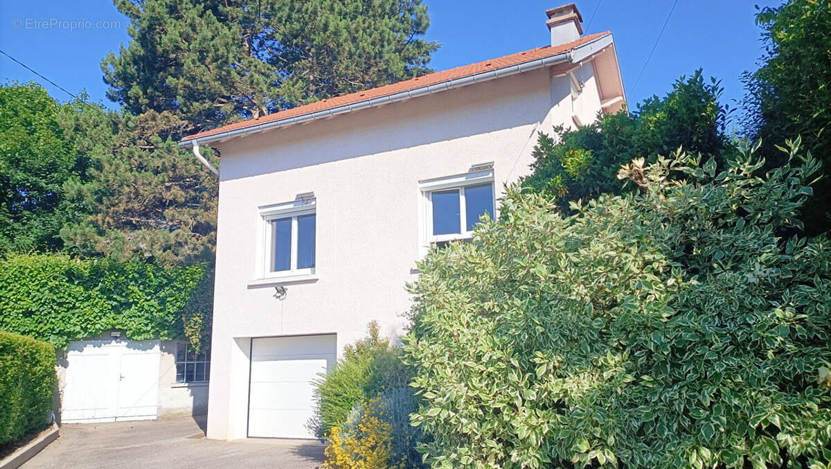 Maison à EPINAL