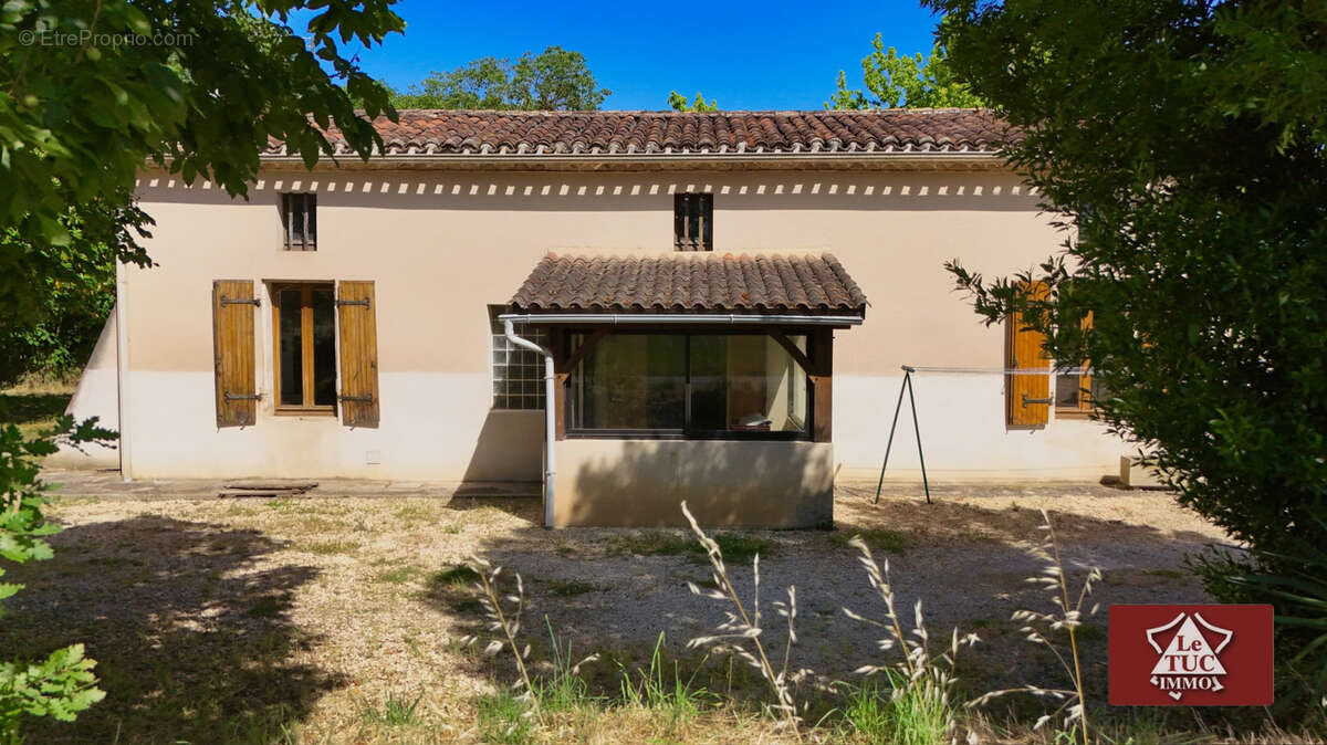 Maison à SAINT-SYLVESTRE-SUR-LOT