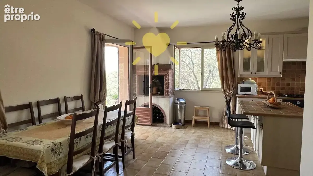 CLAVIERS : Jolie villa avec piscine et vue panoramique - photo 16