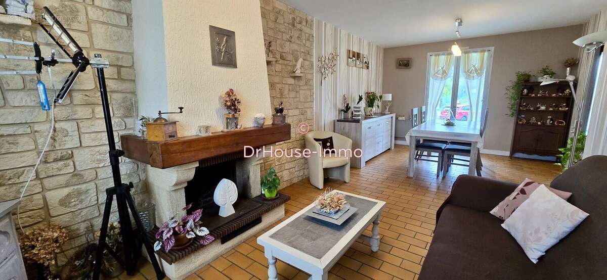 Maison 81 m² à Terce  - photo 6