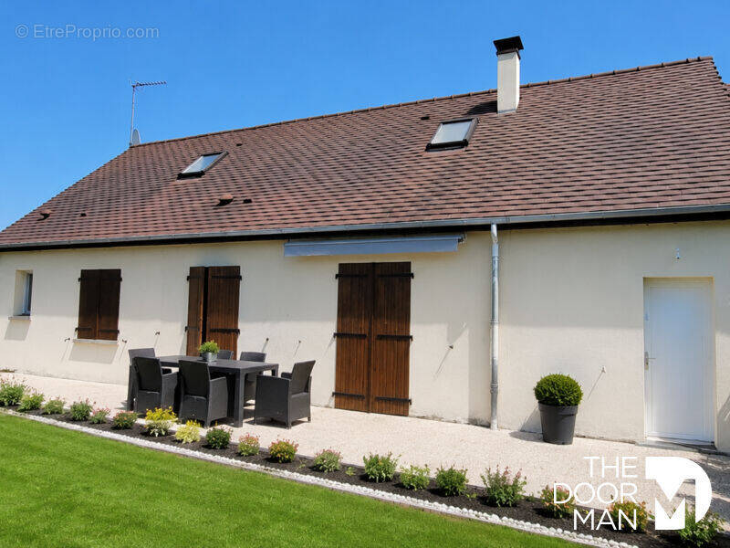 Maison à CORMERAY