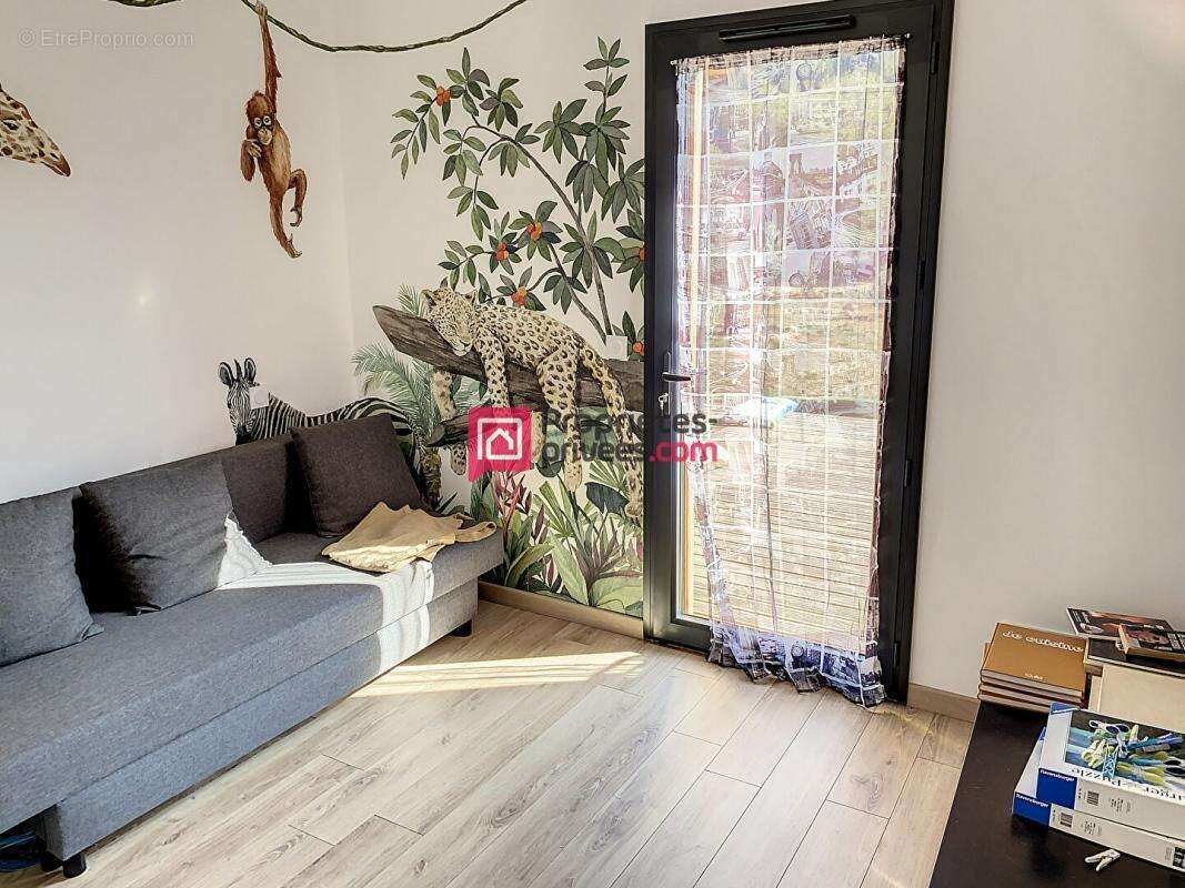Maison Plan D Aups Sainte Baume 5 pièce(s) 128 m2 - photo 14