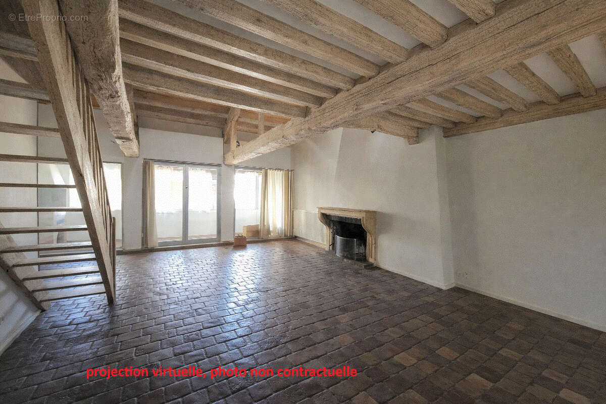Appartement à PONT-DE-VEYLE