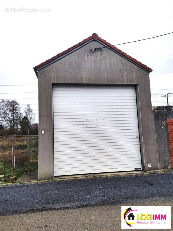 Commerce à VILLEREAU