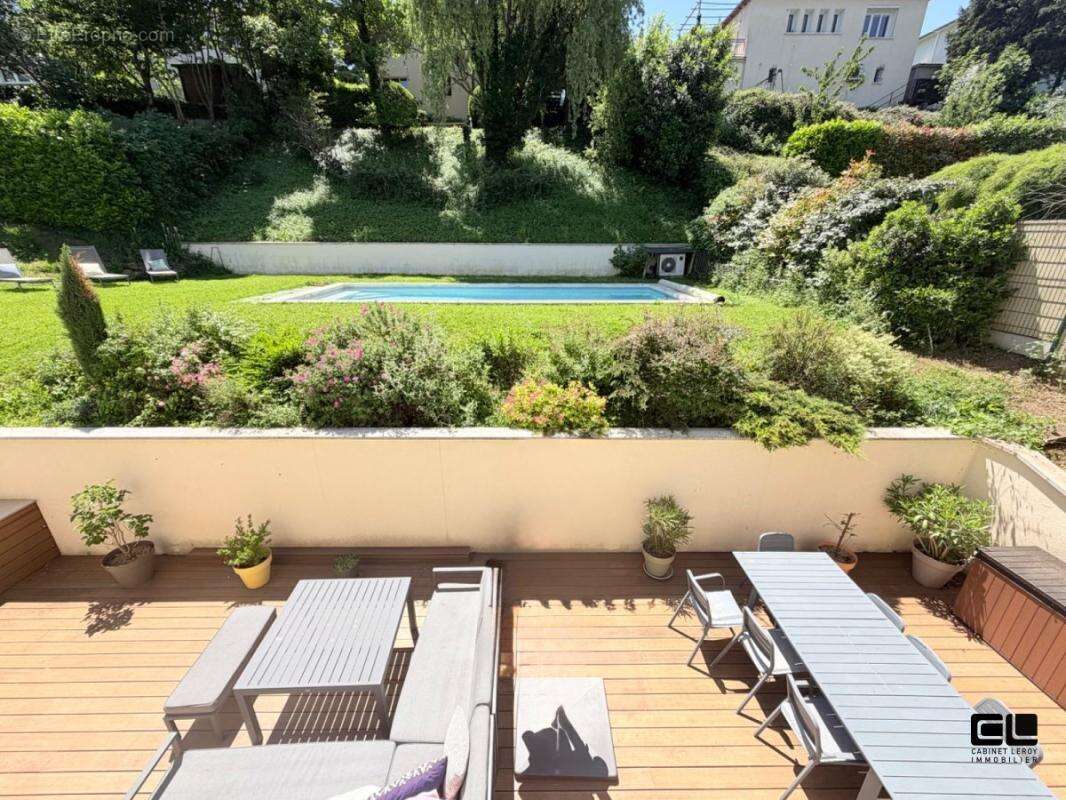 Maison à LYON-9E