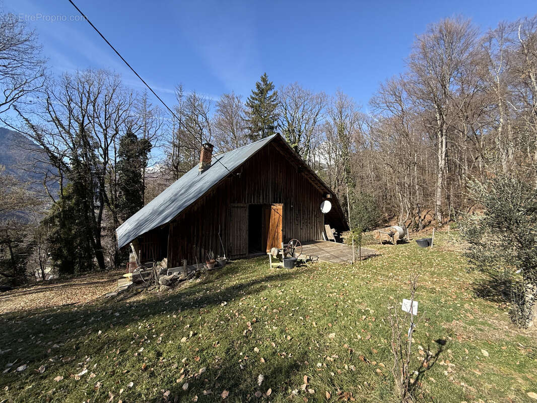 Maison à UGINE