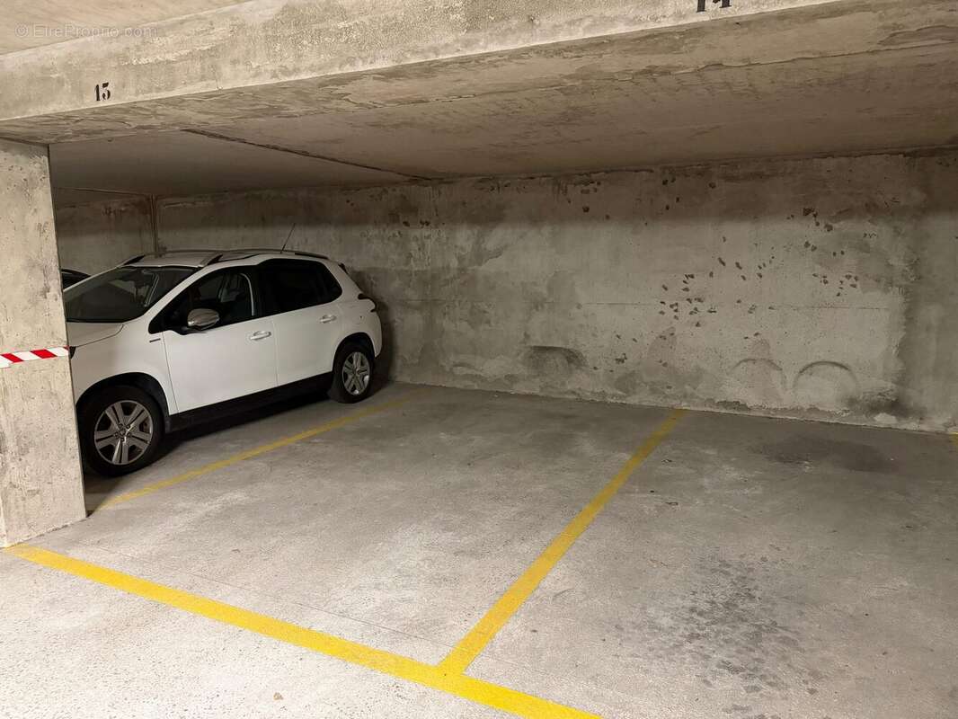Parking 11 m² à Nantes  - photo 2