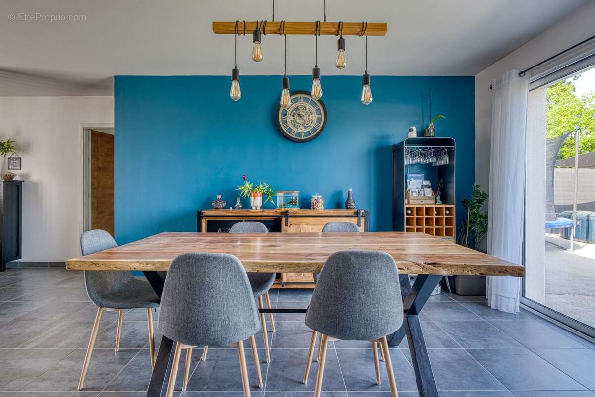 Maison à LE GIROUARD