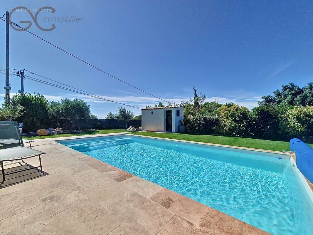 Maison à NISSAN-LEZ-ENSERUNE