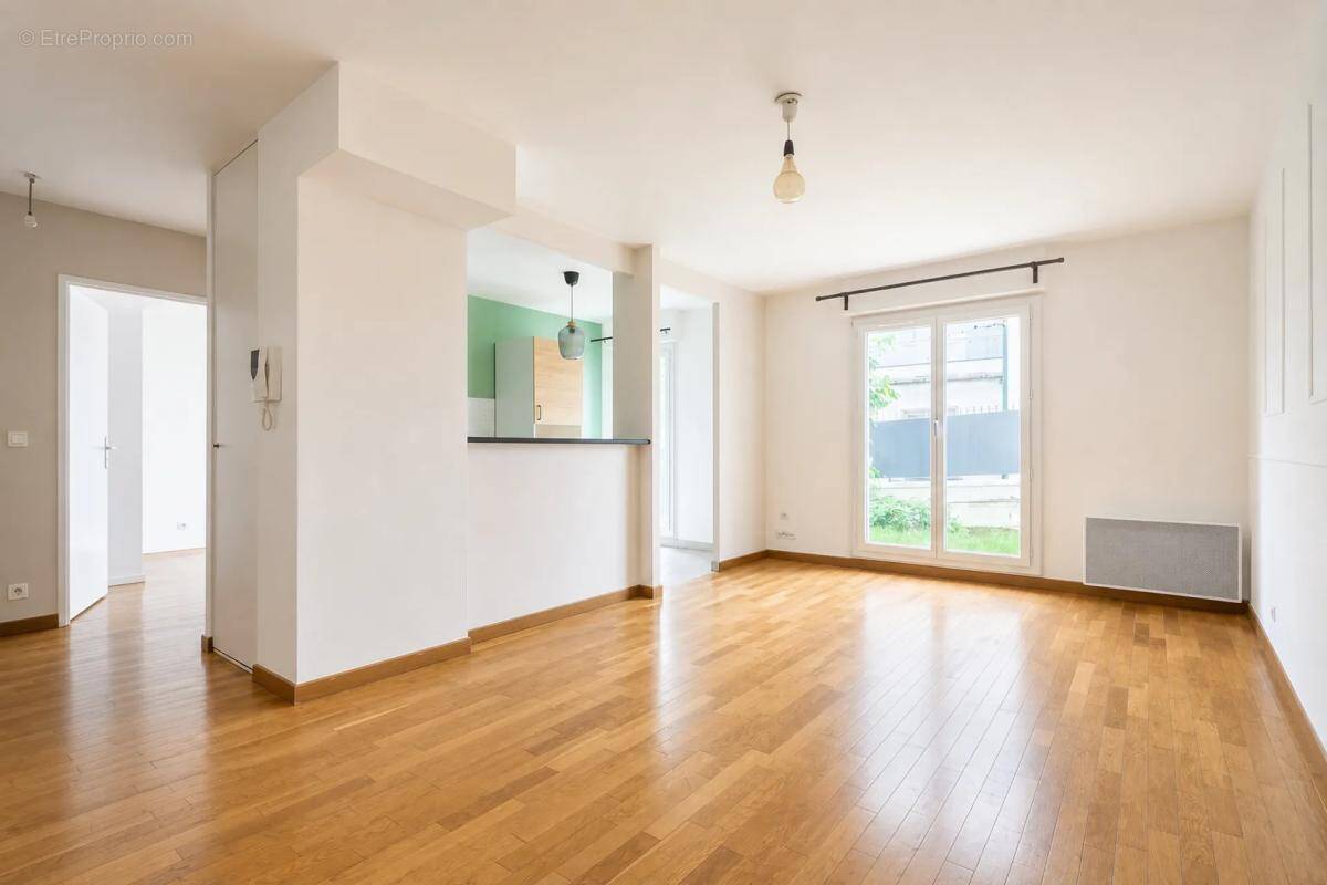 Appartement à LE RAINCY