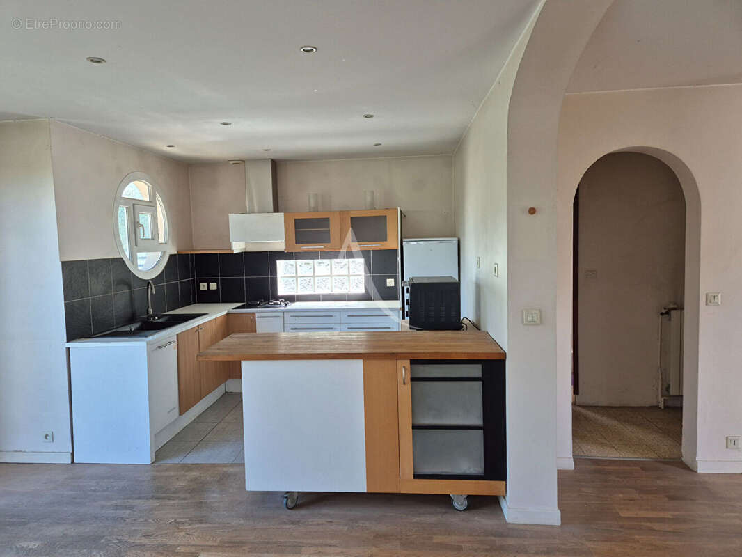 Maison à NEUILLY-PLAISANCE