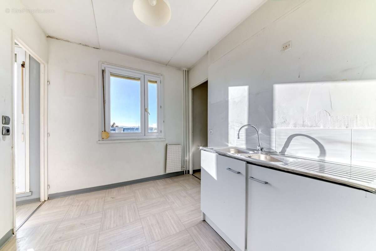 Appartement à VENISSIEUX