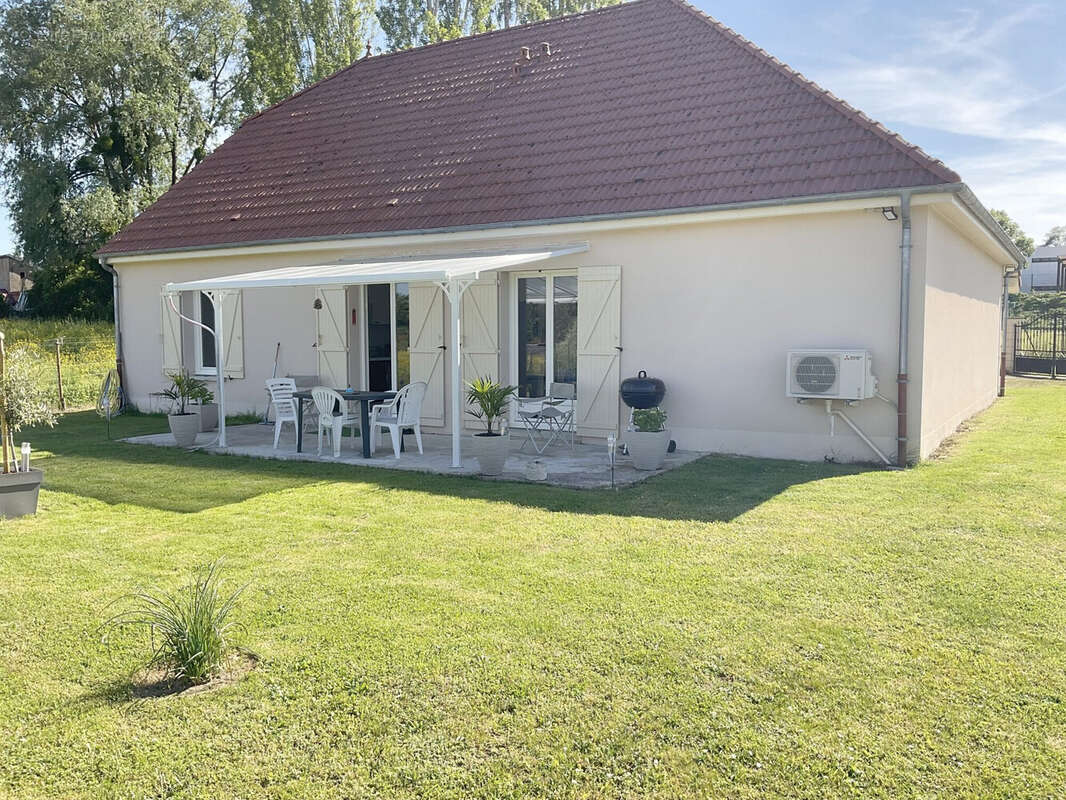 Maison à ERVY-LE-CHATEL