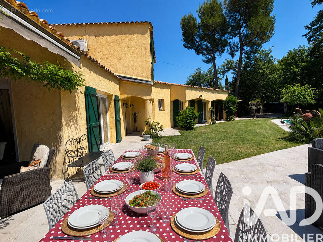 Photo 8 - Maison à LE ROURET