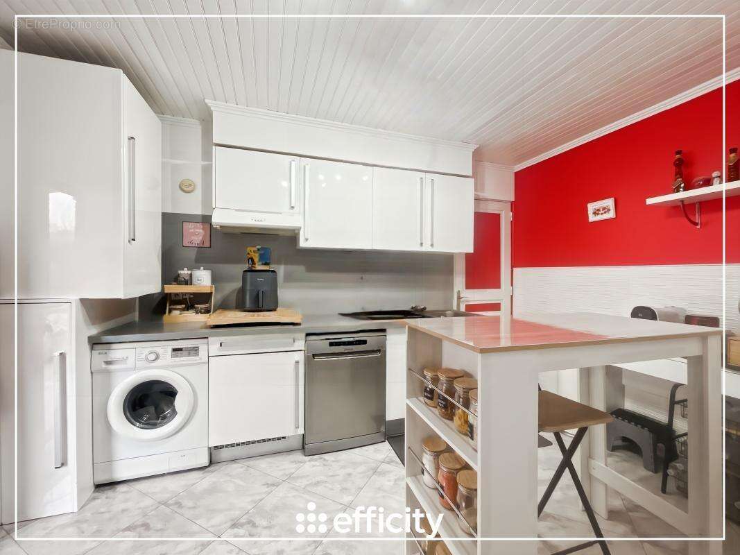 Maison à GRETZ-ARMAINVILLIERS