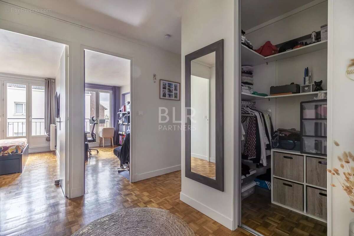 Appartement à ASNIERES-SUR-SEINE