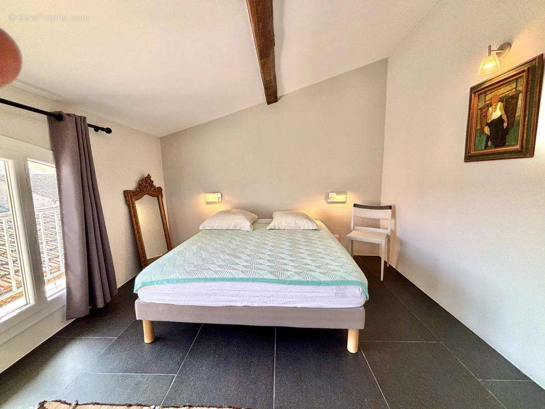 Appartement à VALBONNE