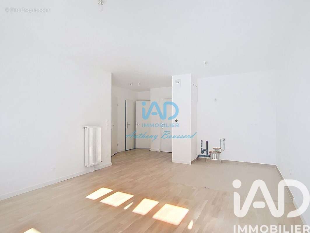Photo 5 - Appartement à SAINT-THIBAULT-DES-VIGNES