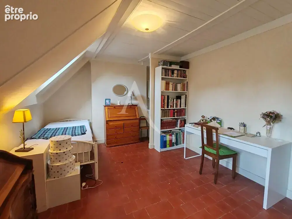 Maison de caractère 12 pièces 279 m2 Cande sur Beuvron. - photo 9