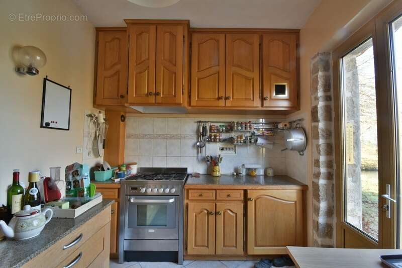 Maison à SAINT-AGNANT-DE-VERSILLAT