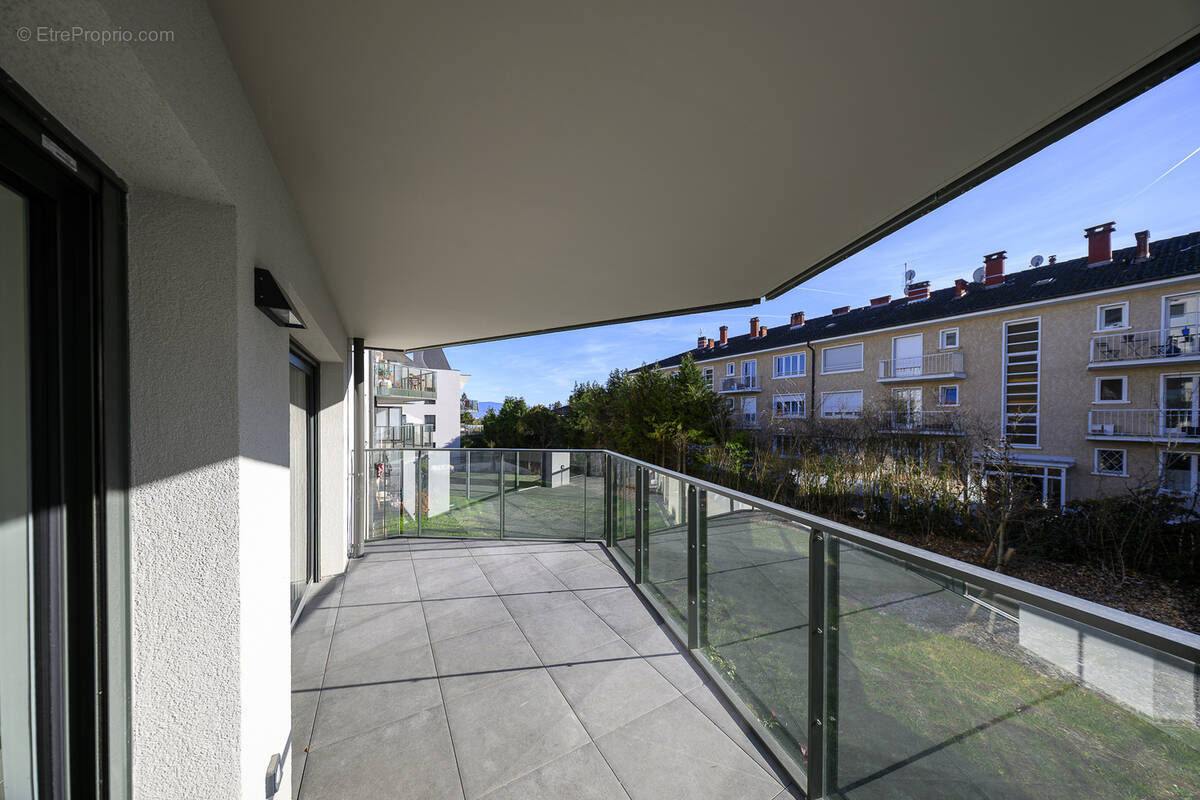 Appartement à DIVONNE-LES-BAINS