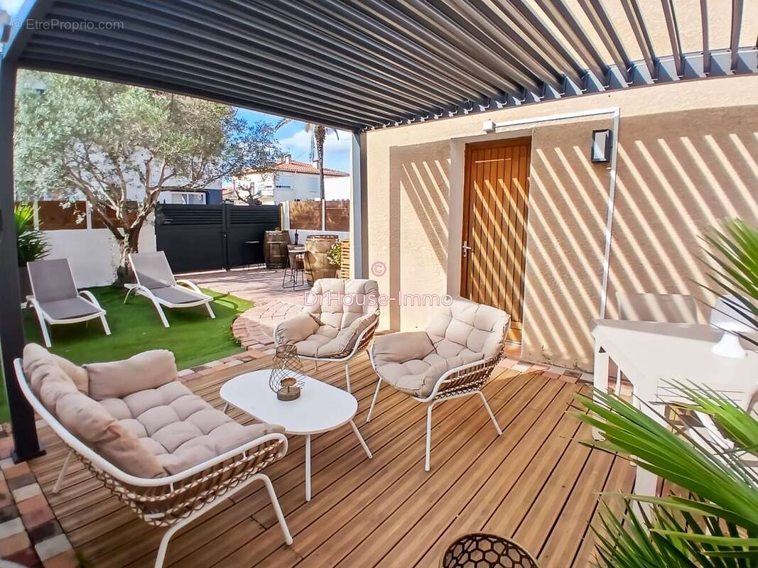 Maison à SAINT-CYPRIEN