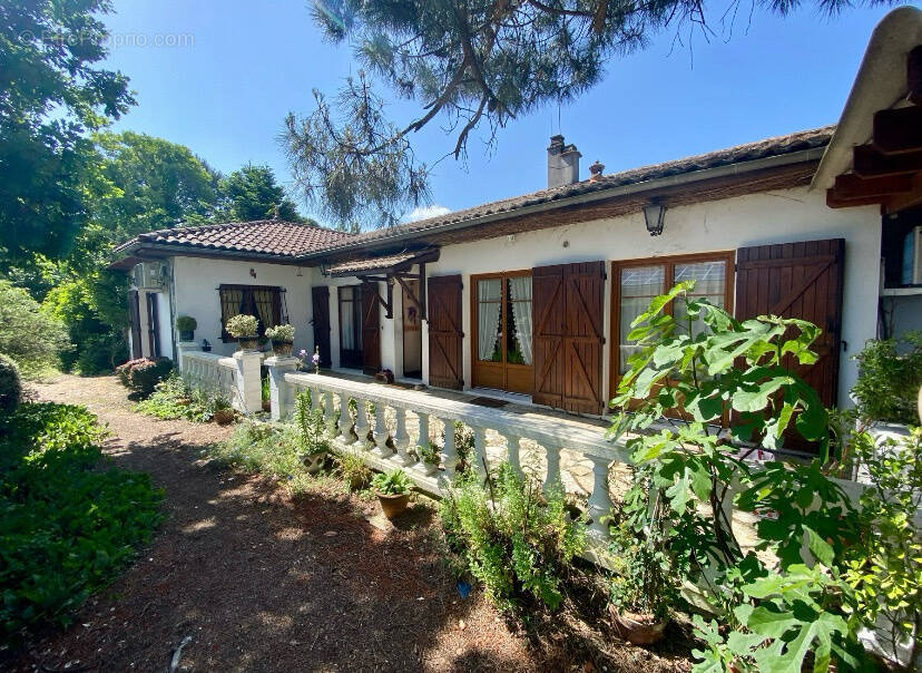Maison à PORTETS