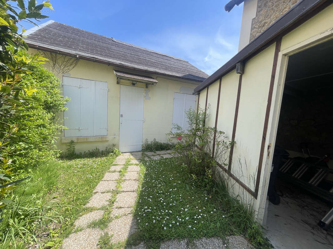 Maison à BLONVILLE-SUR-MER