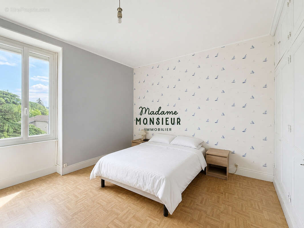 Appartement en centre village - photo 5
