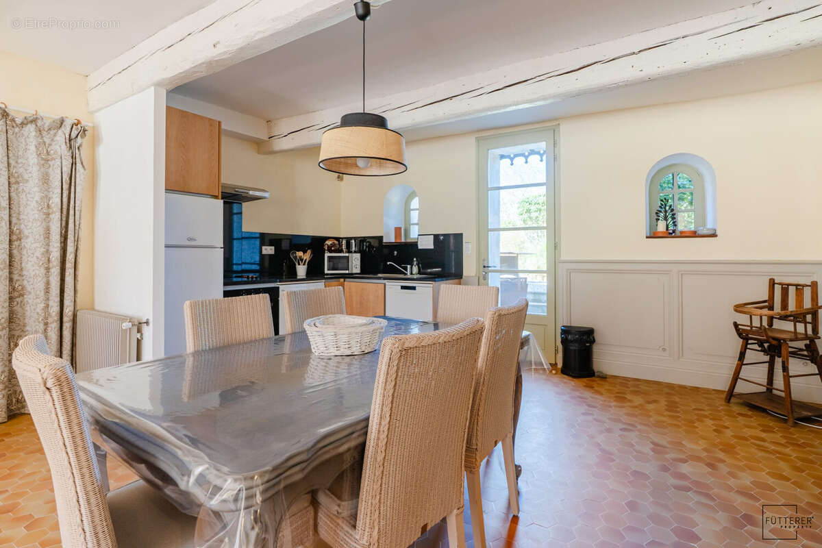 Maison 140 m² à Saint-Nazaire-D'aude  - photo 6