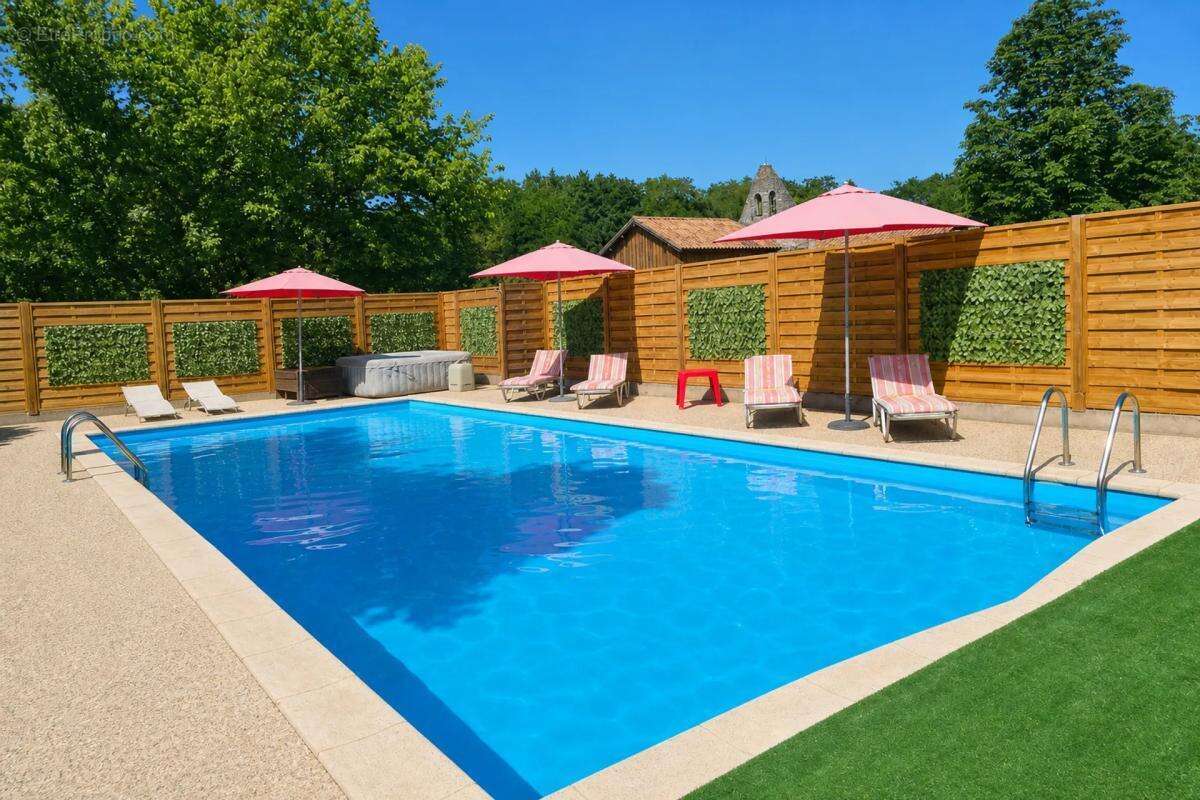 Maison de 11 pièces de 420 m² à Boussès - photo 14