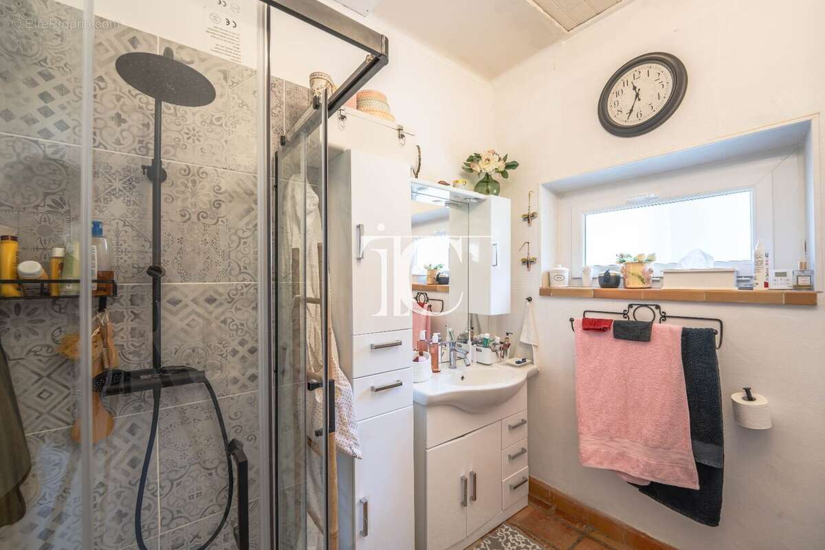 Maison à SAINT-PAUL-LE-JEUNE