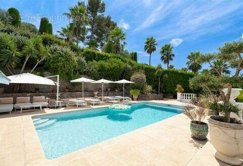 Maison à MOUGINS