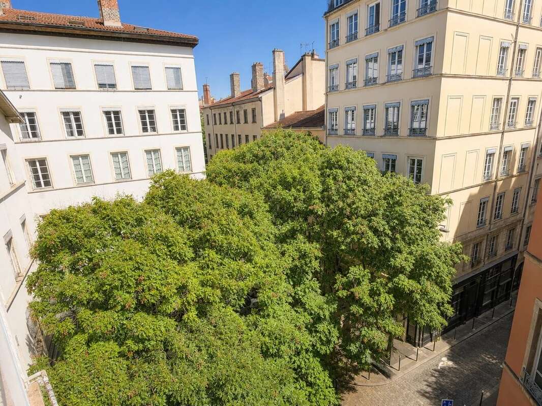 Appartement à LYON-1E
