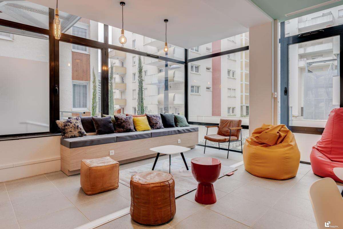 Vente - Appartement en résidence services - 3 pièces - 52,38 m² - photo 15