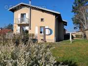 Maison à LA CLAYETTE